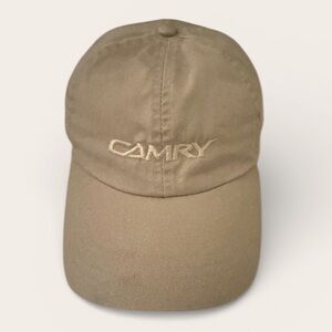 Vintage Toyota Ball Cap Hat Beige with Adjustable Back Strap
GUC